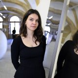 Le Centre d’art contemporain d’Yverdon-les-Bains (CACY) propose "Purity", une installation immersive comprenant des sculptures en métal et en céramique d'Anita Mucolli, artiste bâloise d'origine kosovare. KEYSTONE/LAURENT GILLIERON